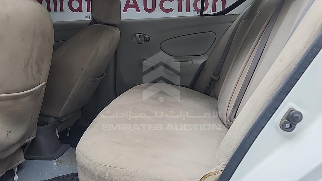 نيسان صني 2019 — زاوية الراكب الخلفي اليسرى — صورة 19