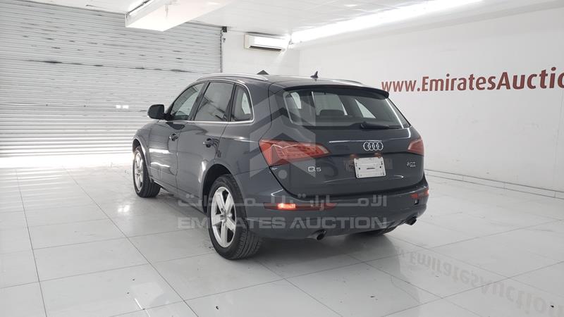 WAUKF68R29A022132 Auction: EmiratesAuction Lot: 405536 WAUKF68R29A022132 Audi Q5 2009 GREY Photo 7