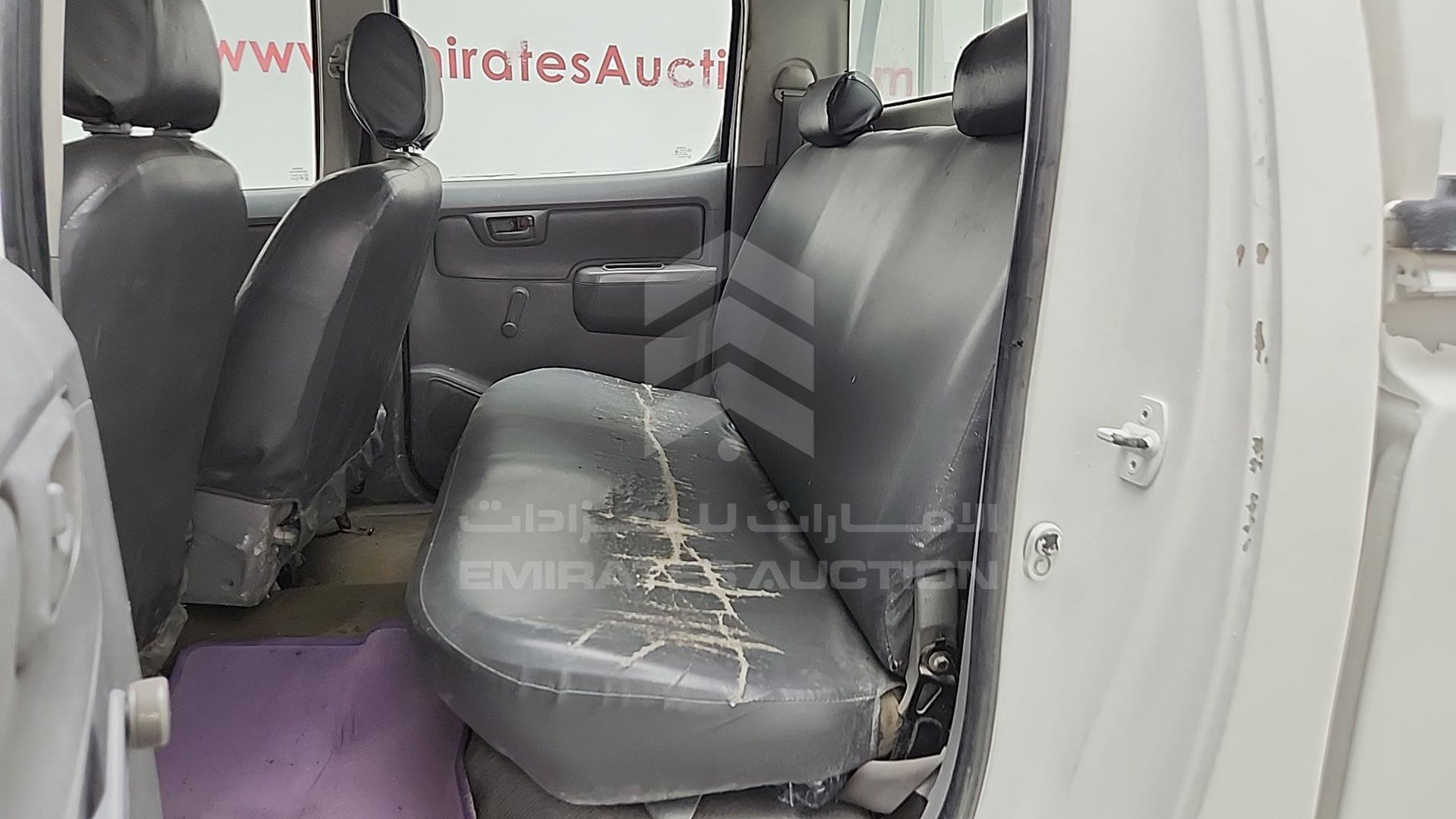 2008 TOYOTA HILUX VIN: MR0FX22G081308949