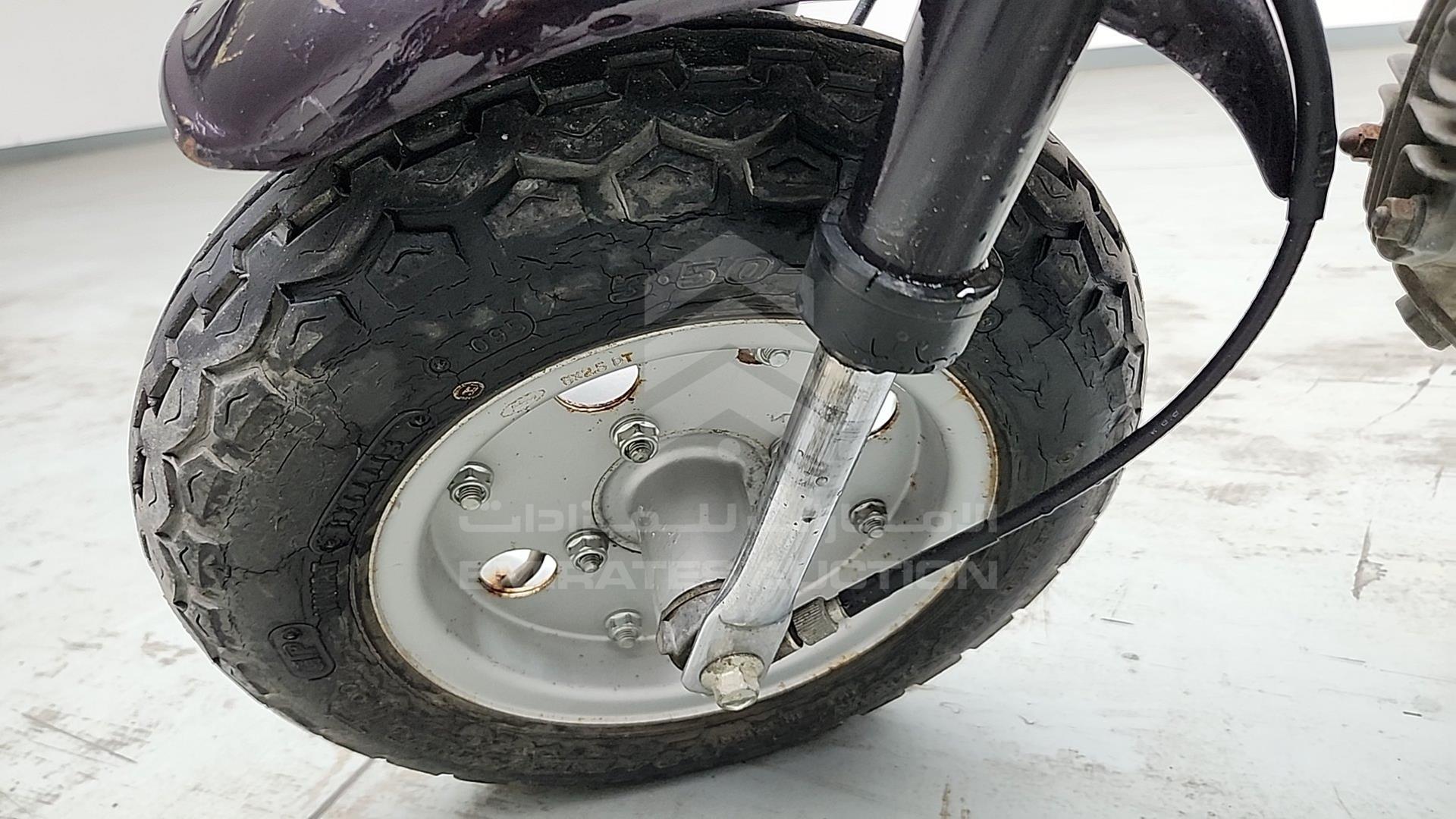 1995 HONDA SCOOTER VIN: Z50J- 2222665