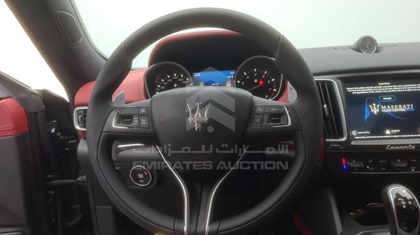 ZN6YU61F1JX277633 Maserati Levante