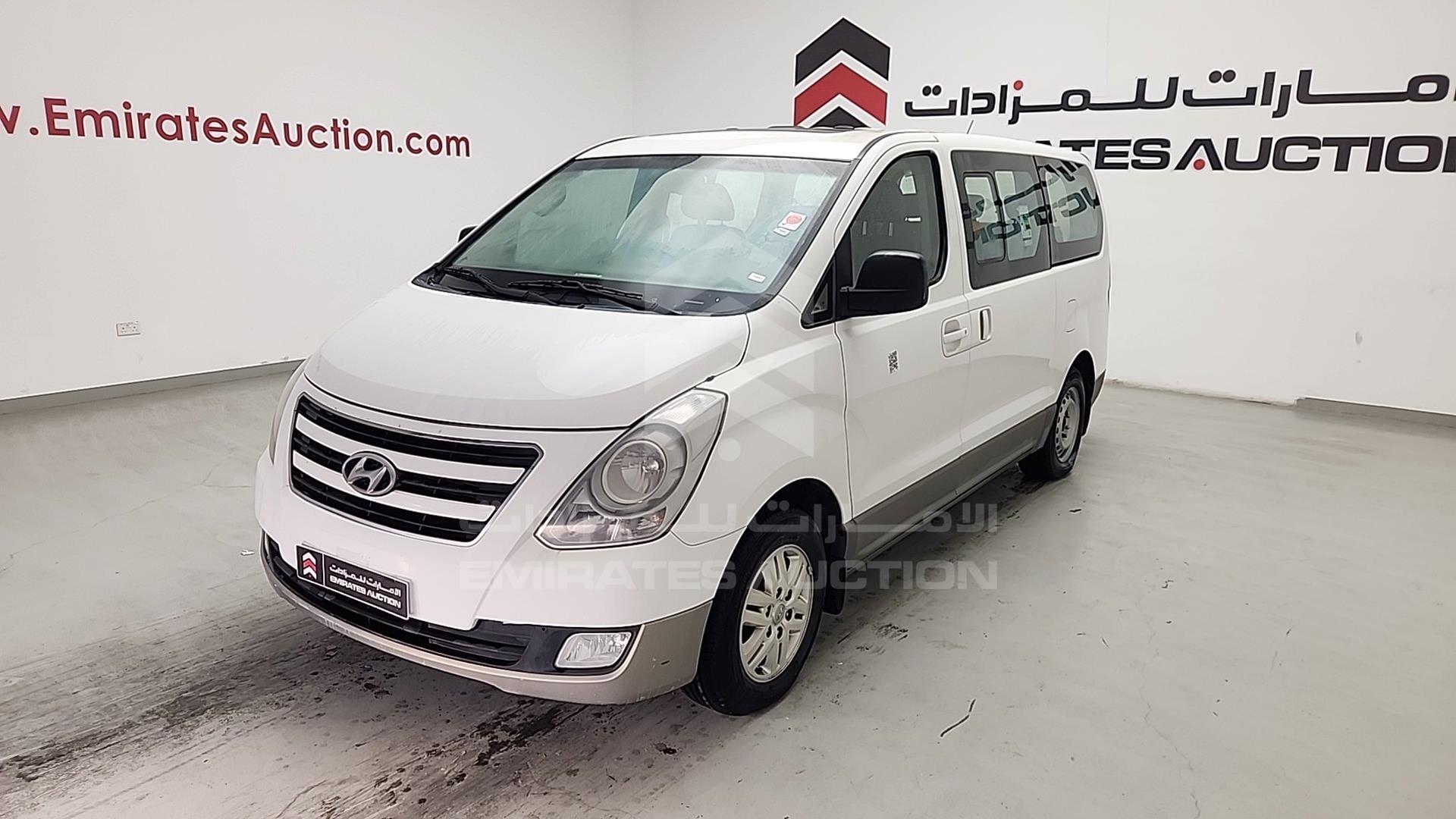 2018 HYUNDAI H1 VIN: KMJWA37R2JU946859