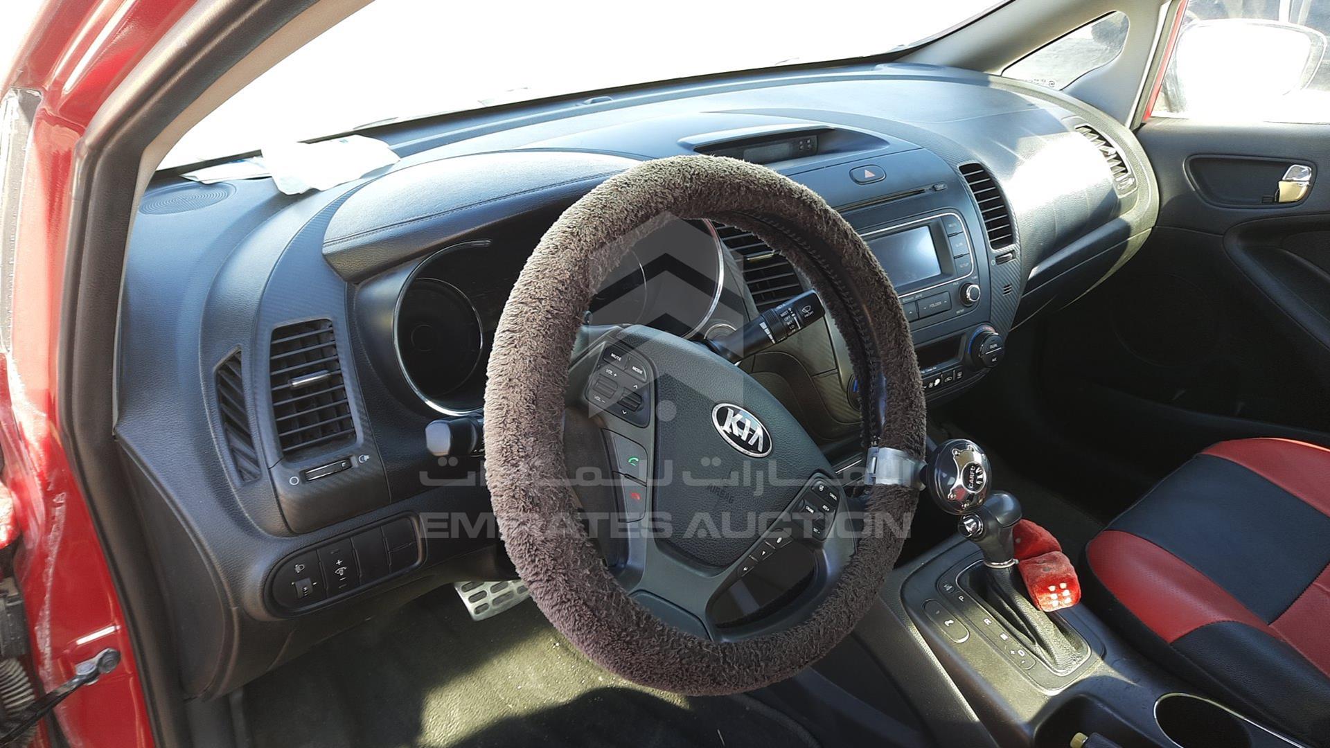 2013 KIA CERATO VIN: KNAFZ411XD5030398