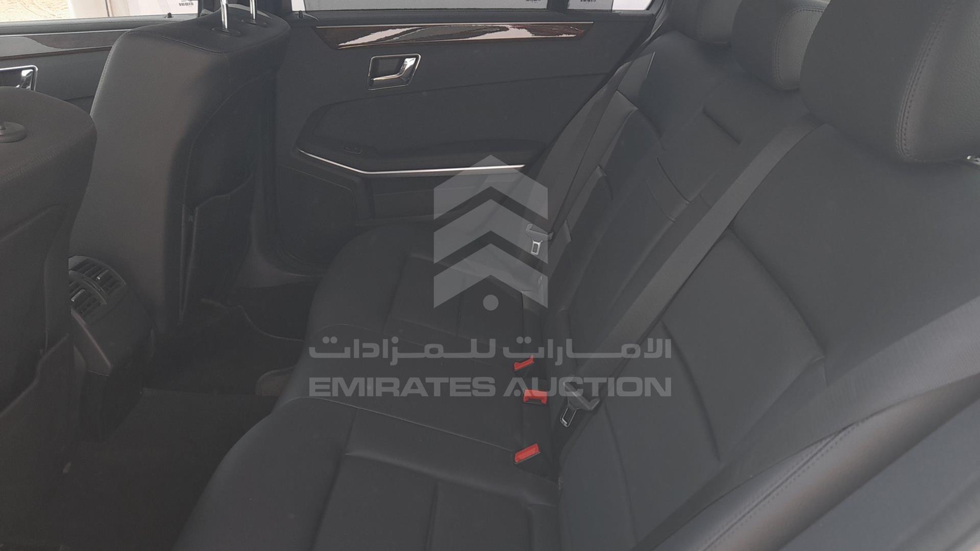 2011 MERCEDES E 200 VIN: WDDHF4JB3BA411954