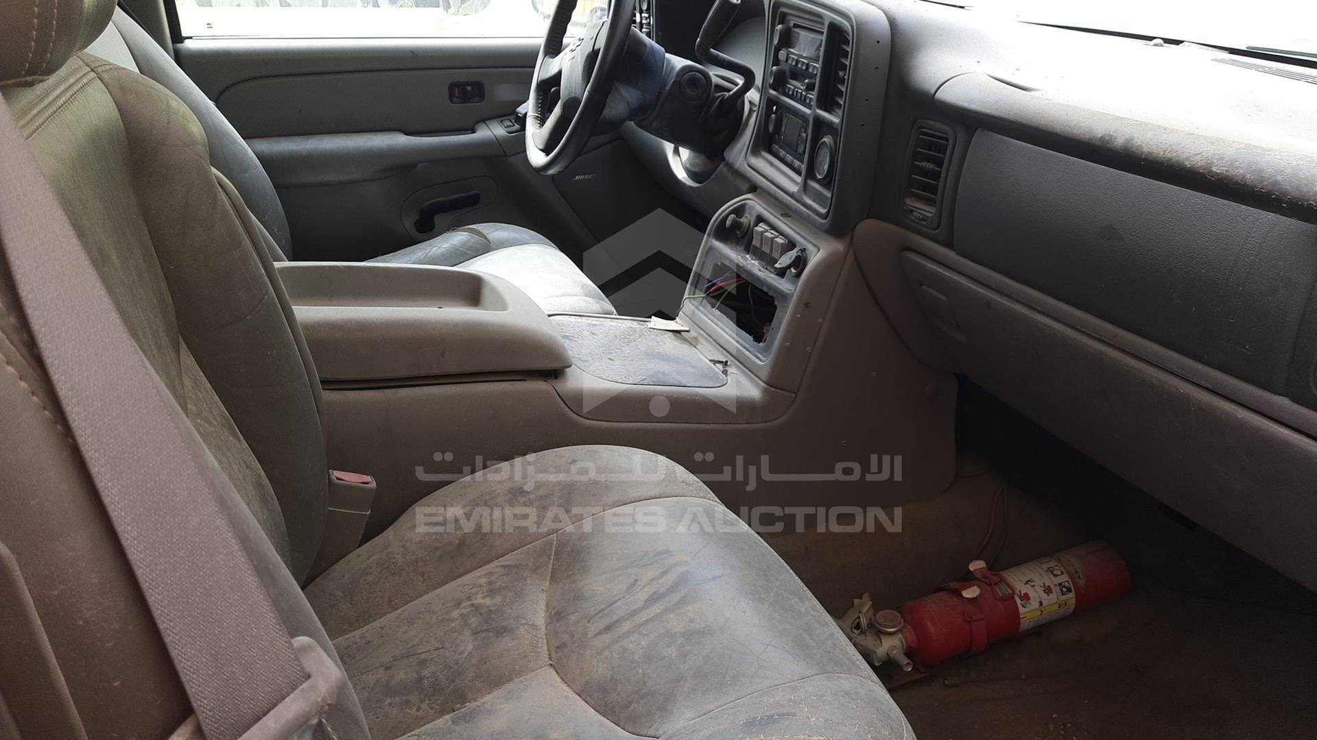 2006 CHEVROLET SUBURBAN VIN: 3GNGK26U86G127038