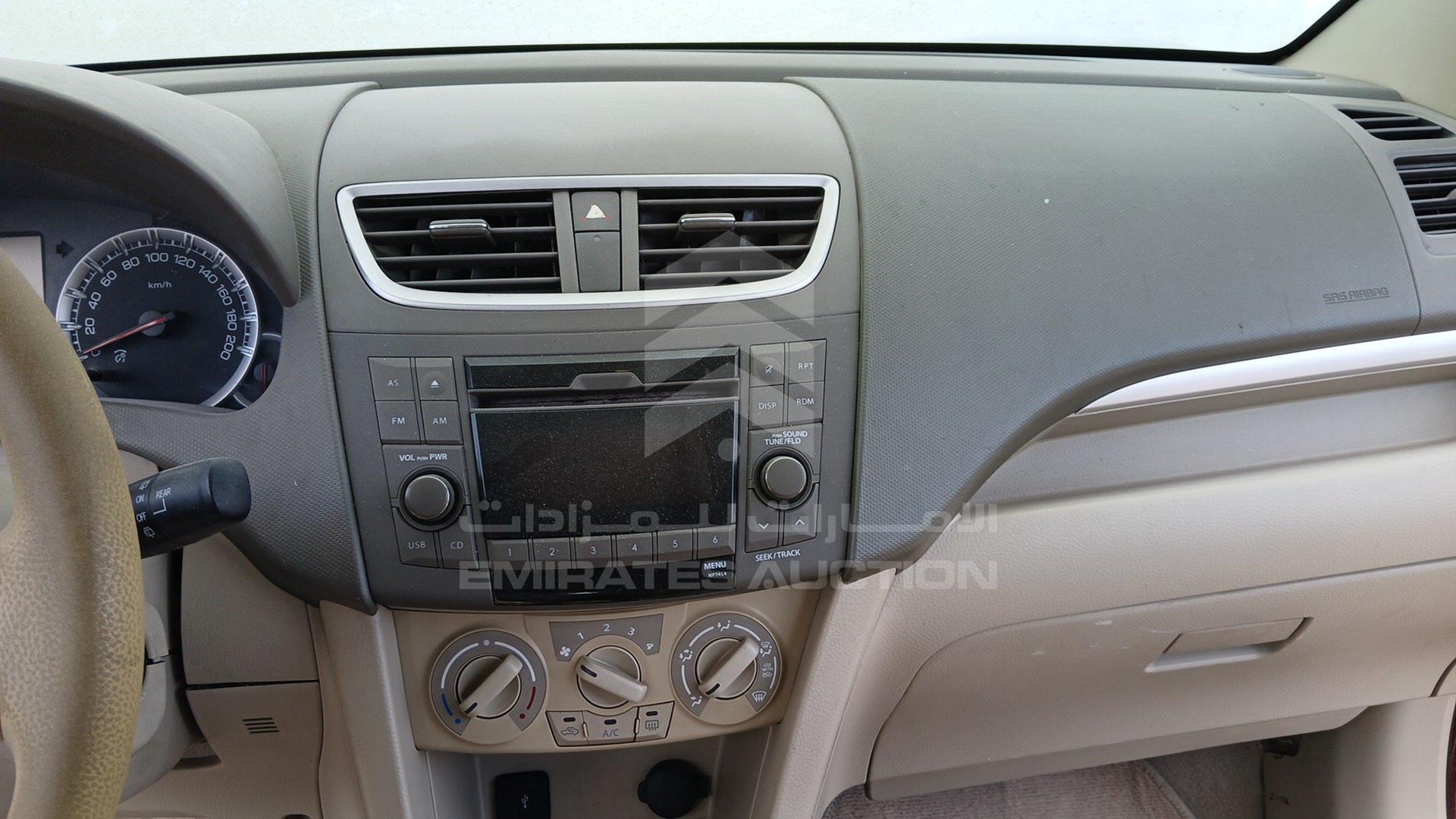 2015 SUZUKI ERTIGA VIN: MA3ZE8A13F0261420
