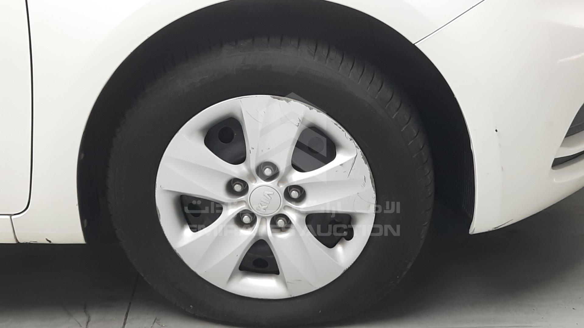 2015 KIA CERATO VIN: KNAFJ4118F5876765