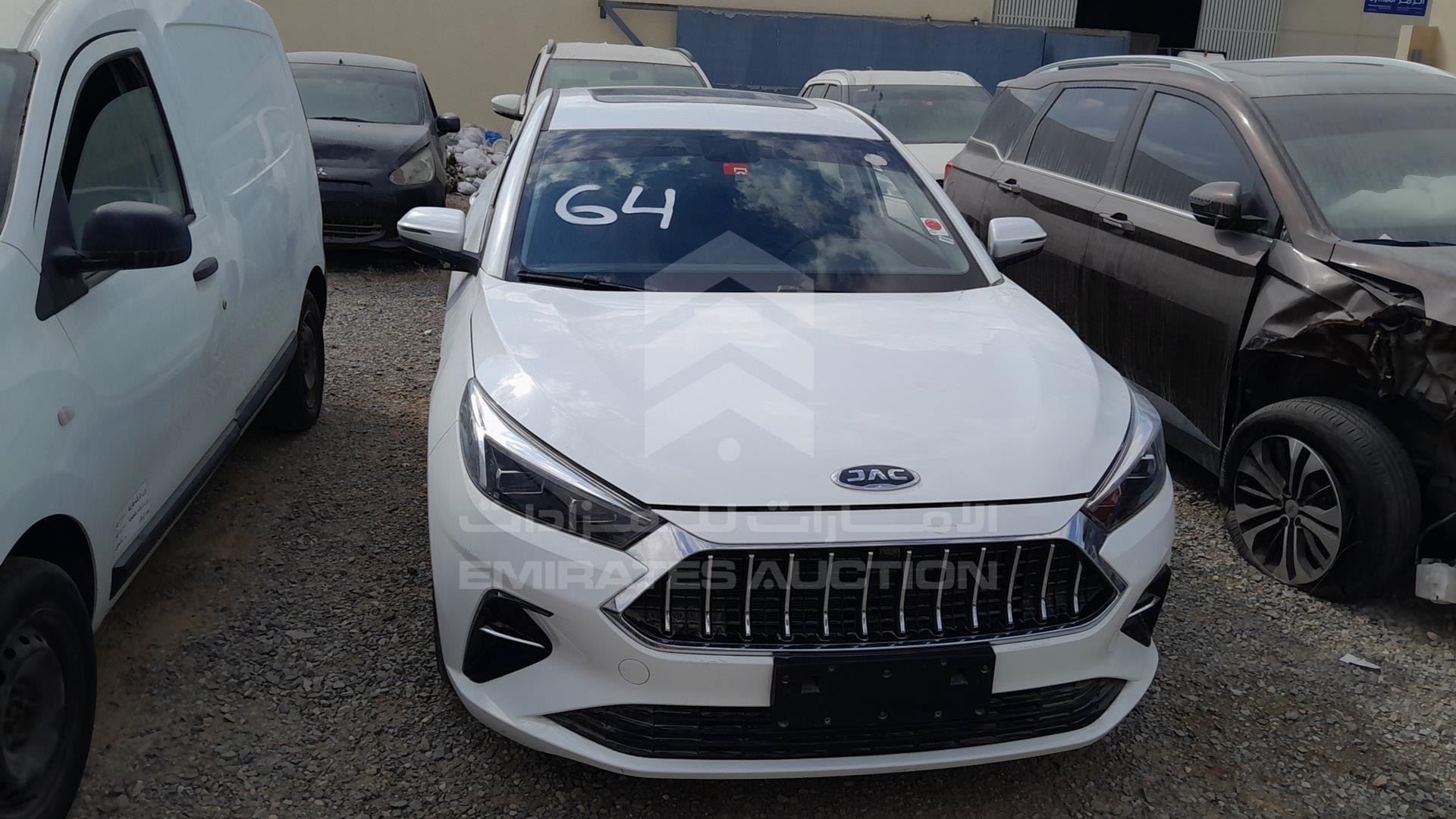 2023 JAC J7 VIN: LJ12FKT32P4014828