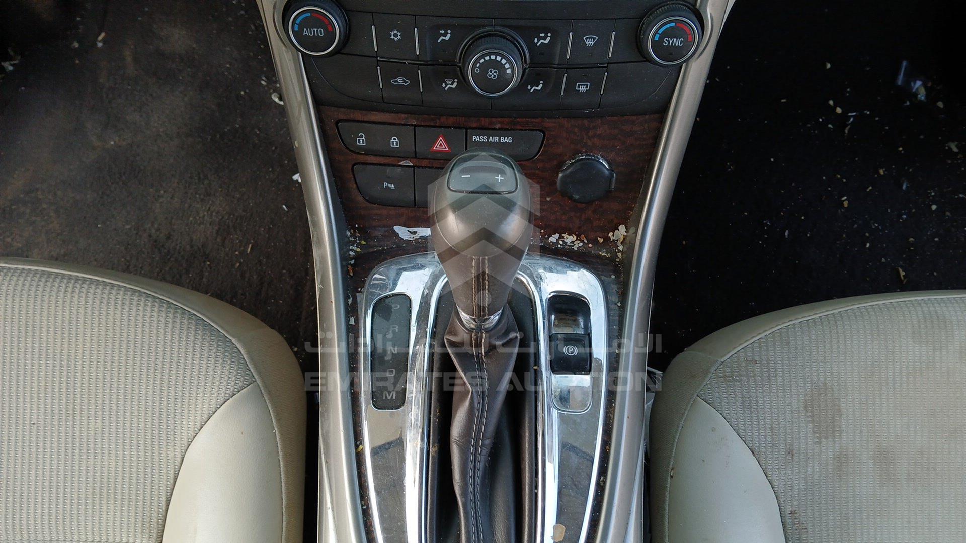 2013 CHEVROLET MALIBU VIN: KL1GM5DU4DB008679