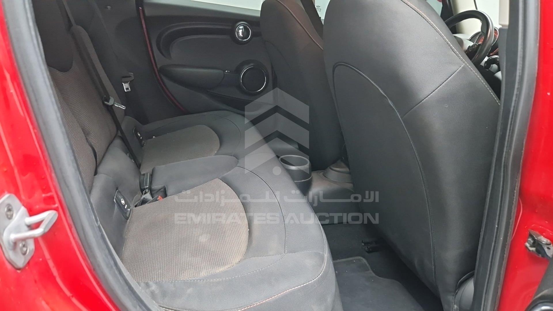 2019 MINI COOPER VIN: WMWXU7A09KTM90284