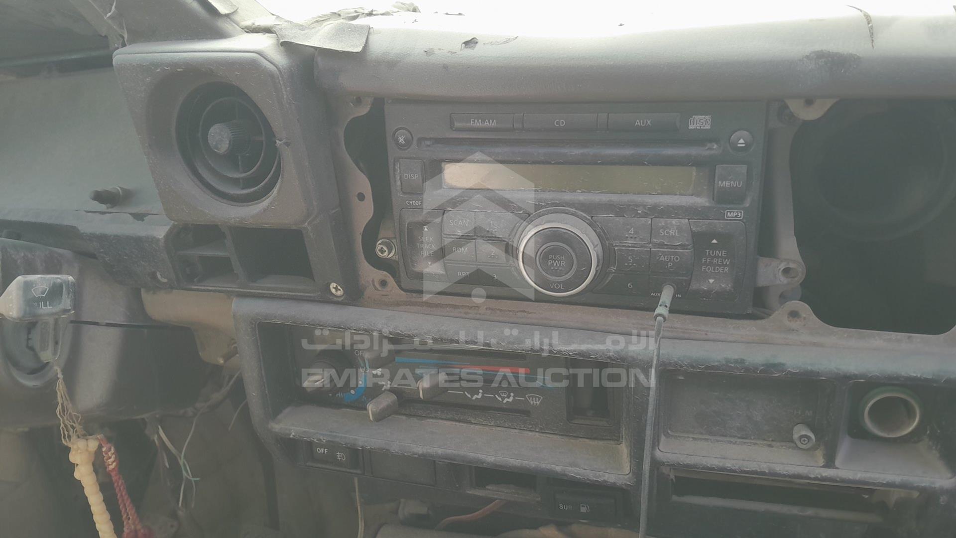2007 TOYOTA LAND CRUISER VIN: JTFLJ73JX76036221
