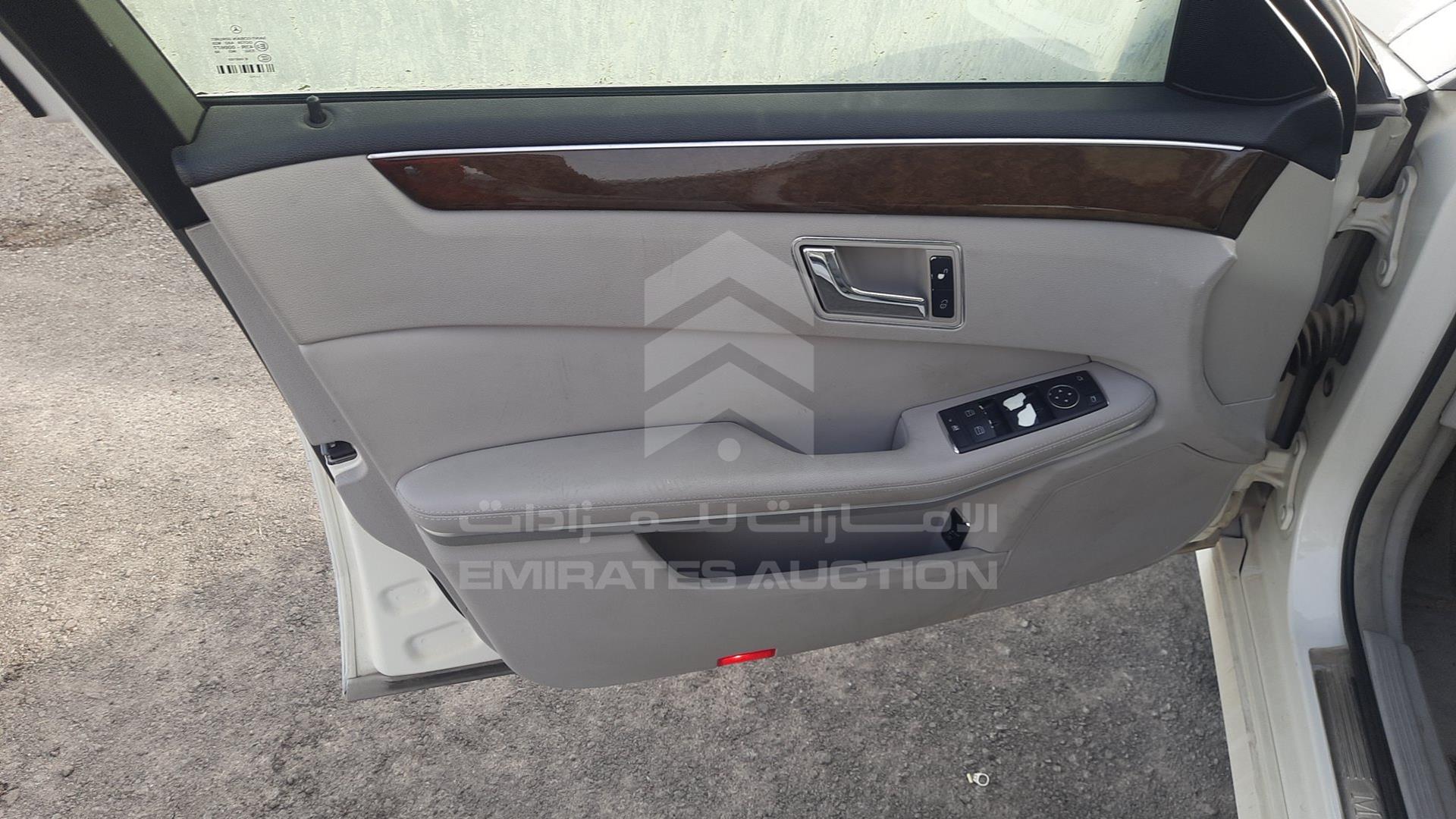 2010 MERCEDES E 300 VIN: WDDHF5EB9AA243803