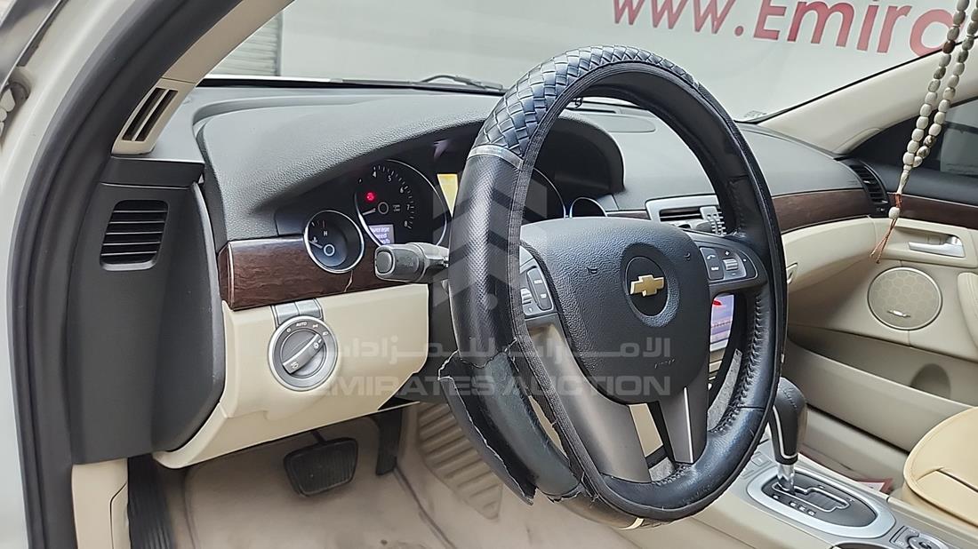 2013 Chevrolet Caprice — Front Left Driver Dashboard View — Photo 24