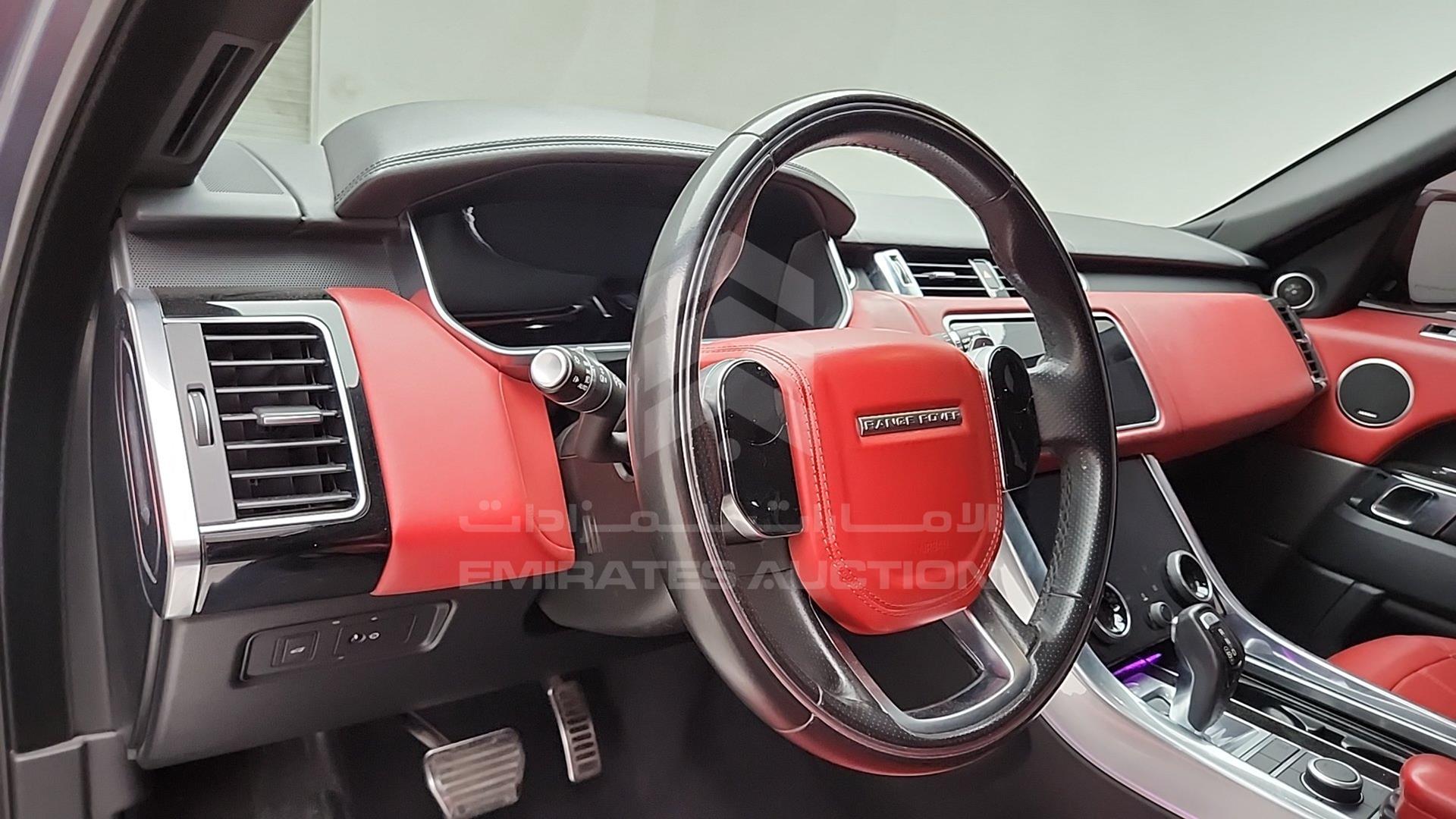2018 RANGE ROVER SPORT VIN: SALWA2BE1JA185420