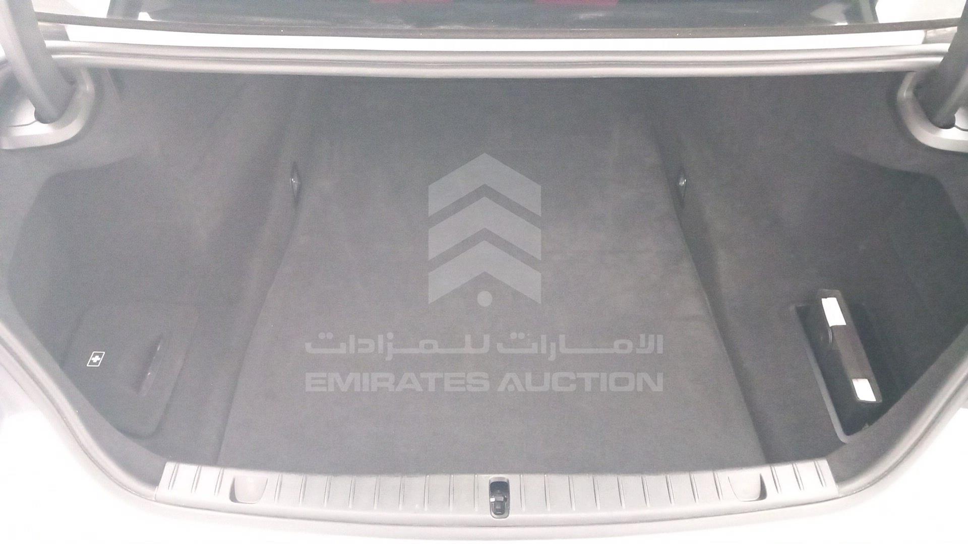 2016 BMW 740 IL VIN: WBA7E210XGG407235