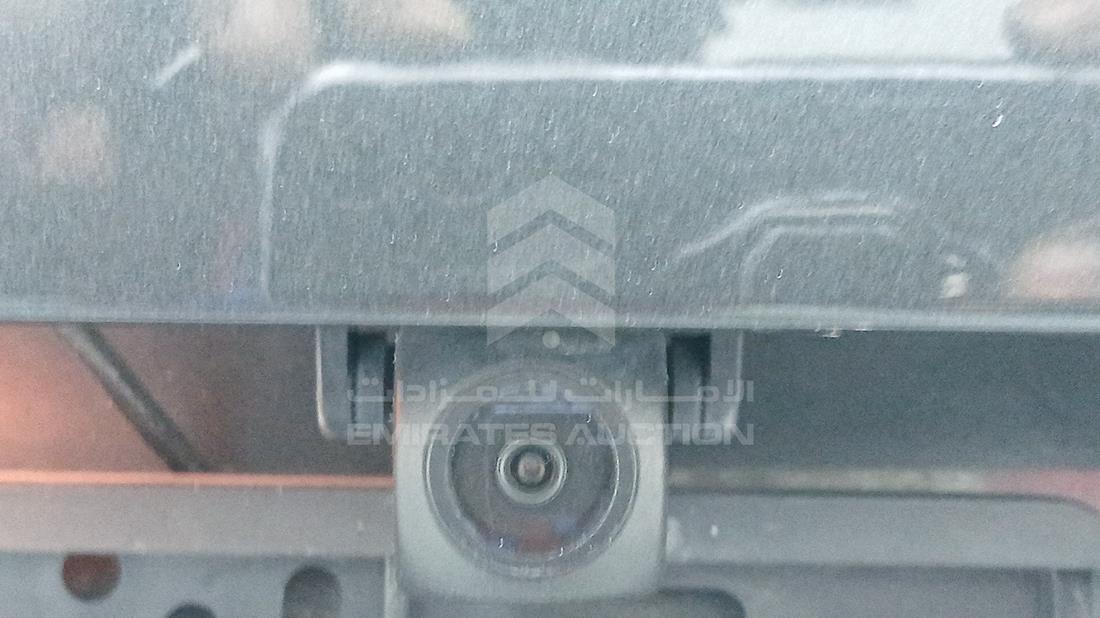 2014 Volkswagen Touareg — Rear Camera & 360 View — Photo 24