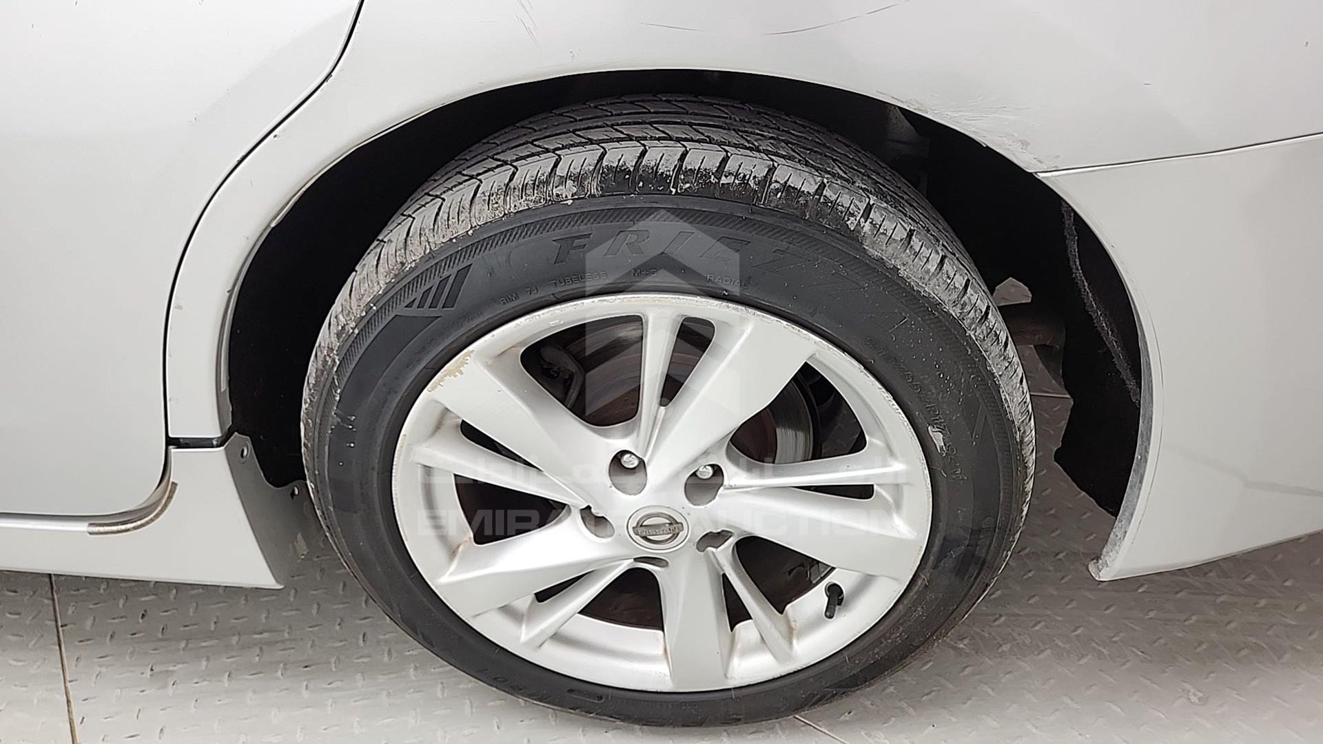 2013 NISSAN ALTIMA VIN: 1N4AL3A91DC144094