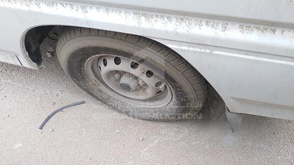 JMYGNP03V8A700621 Mitsubishi L 300
