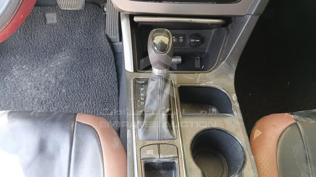 2015 Hyundai Sonata — Gear View — Photo 16