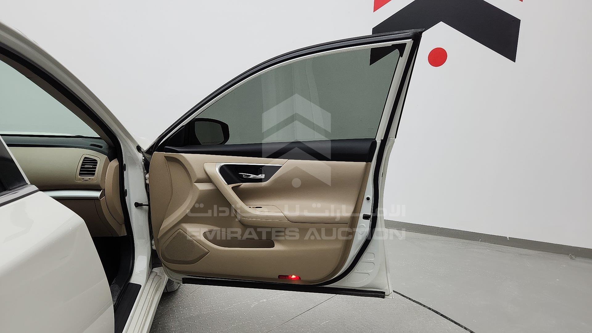 2018 NISSAN ALTIMA VIN: 1N4AL3A91JC203091