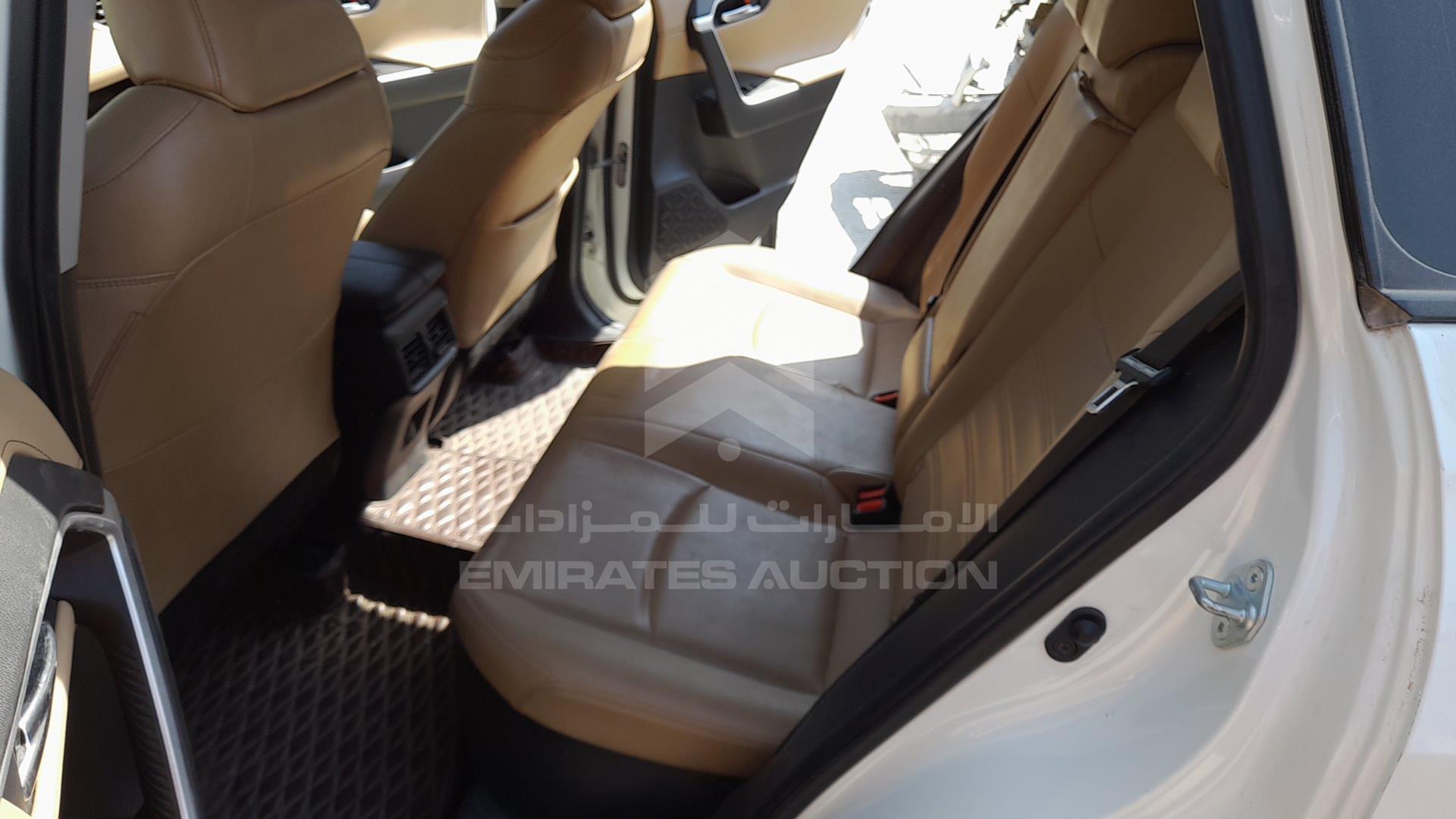 2020 TOYOTA RAV-4 VIN: JTMDW3FVXLD542577