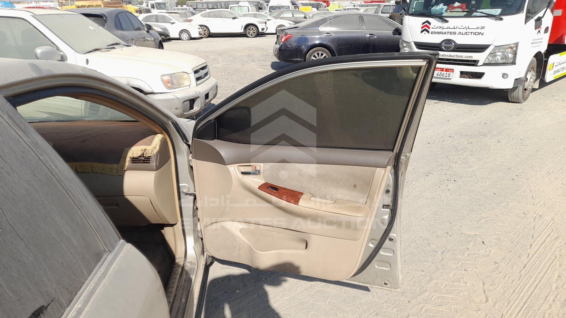 2004 TOYOTA COROLLA VIN: JTDBR23E440134680