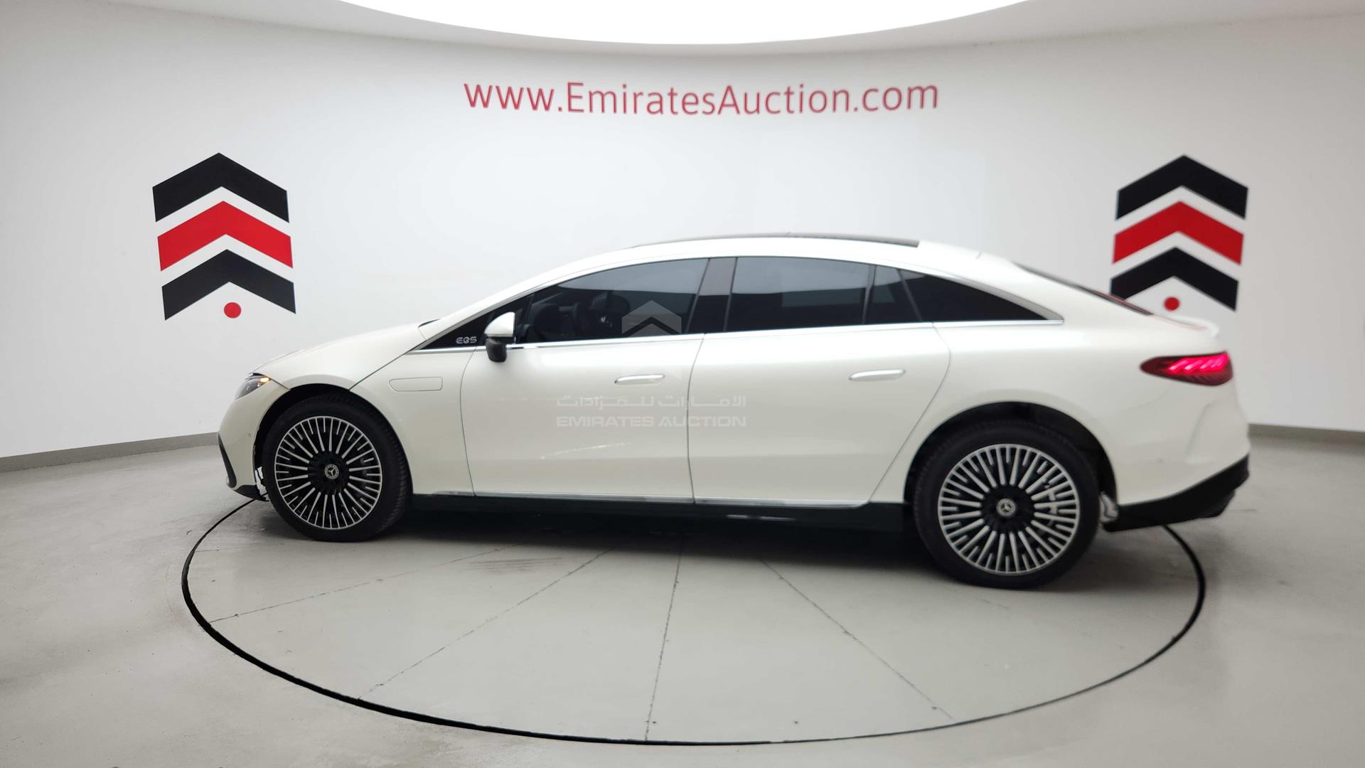 2022 MERCEDES EQS 580 VIN: W1KCG4EB0NA005328