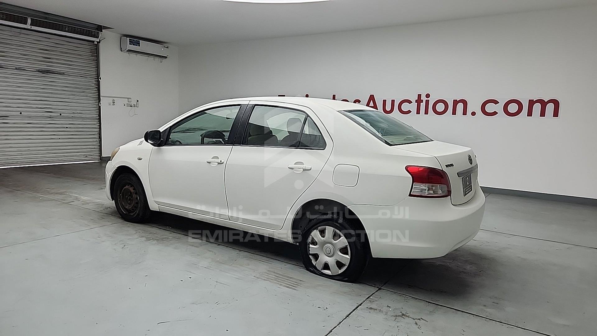 2008 TOYOTA YARIS VIN: JTDBW923X84010154