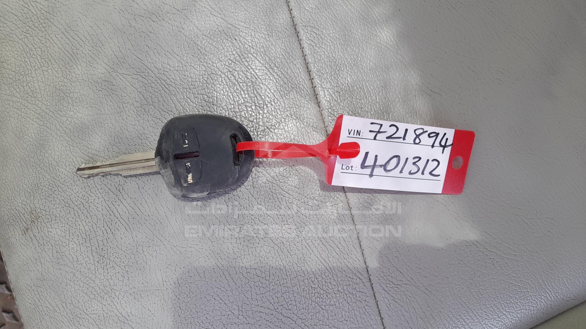 2008 MITSUBISHI PAJERO VIN: JMYLRV93W8J721894