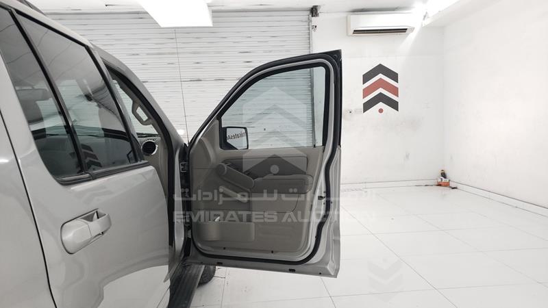 VIN: 1FMEU73E87UA45518 Auction: EmiratesAuction Lot: 405931 VIN: 1FMEU73E87UA45518 Ford Explorer 2007 SILVER Photo 26