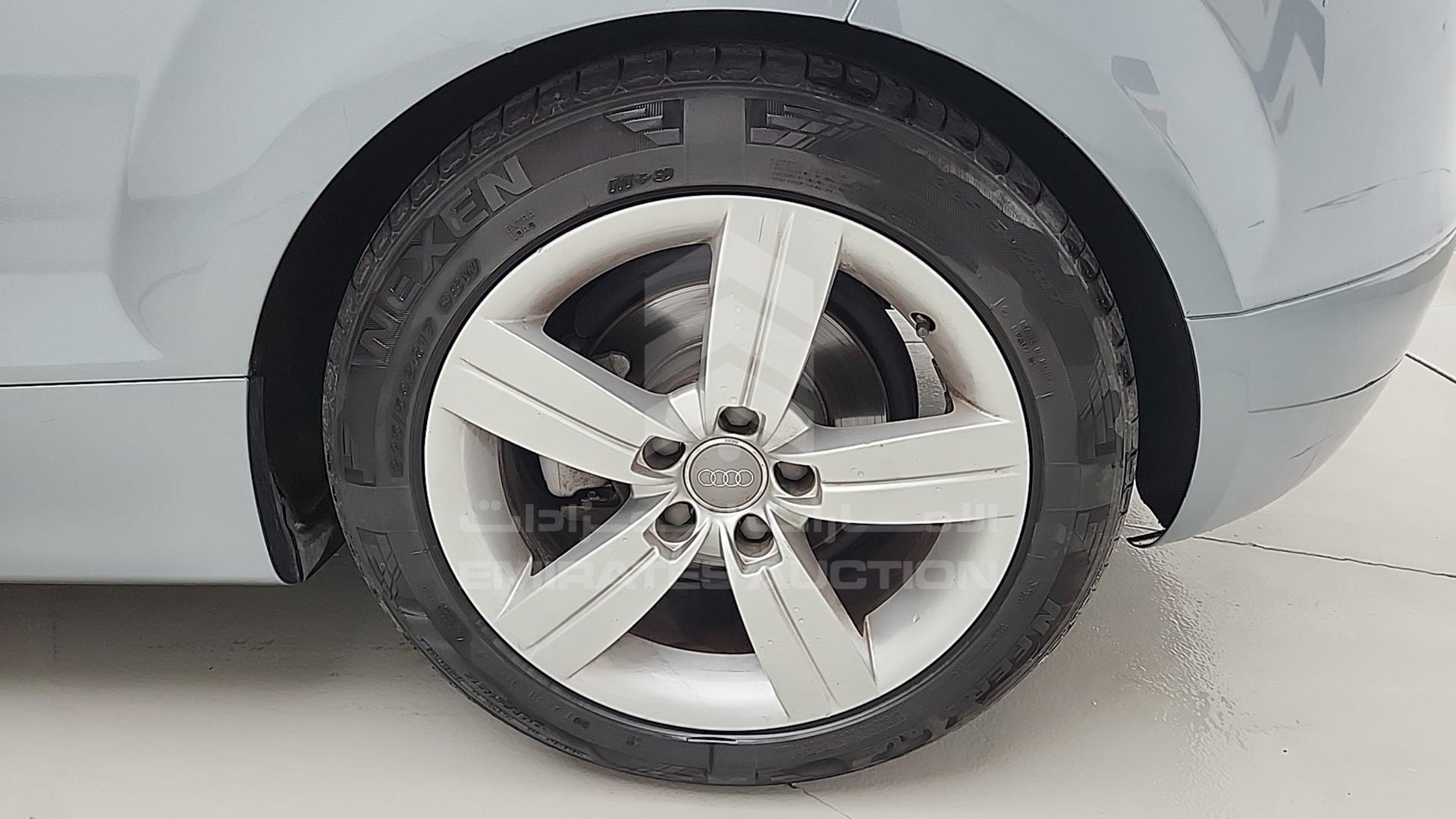 2009 AUDI TT VIN: TRUAF28J791024756
