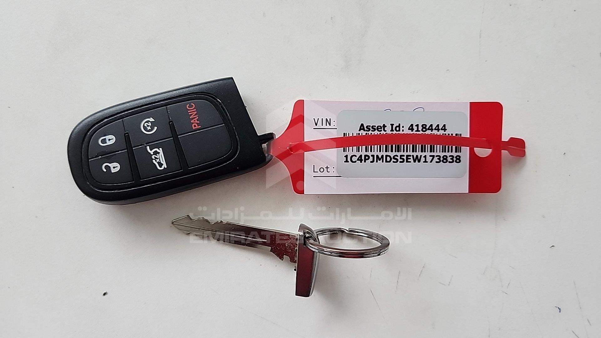 2014 JEEP CHEROKEE VIN: 1C4PJMDS5EW173838