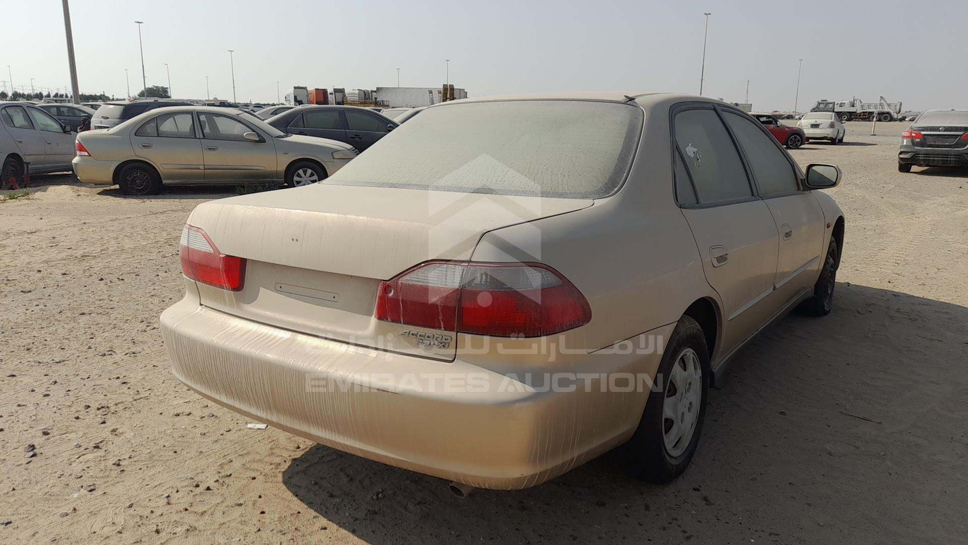 2001 HONDA ACCORD VIN: JHMCF86391C401122