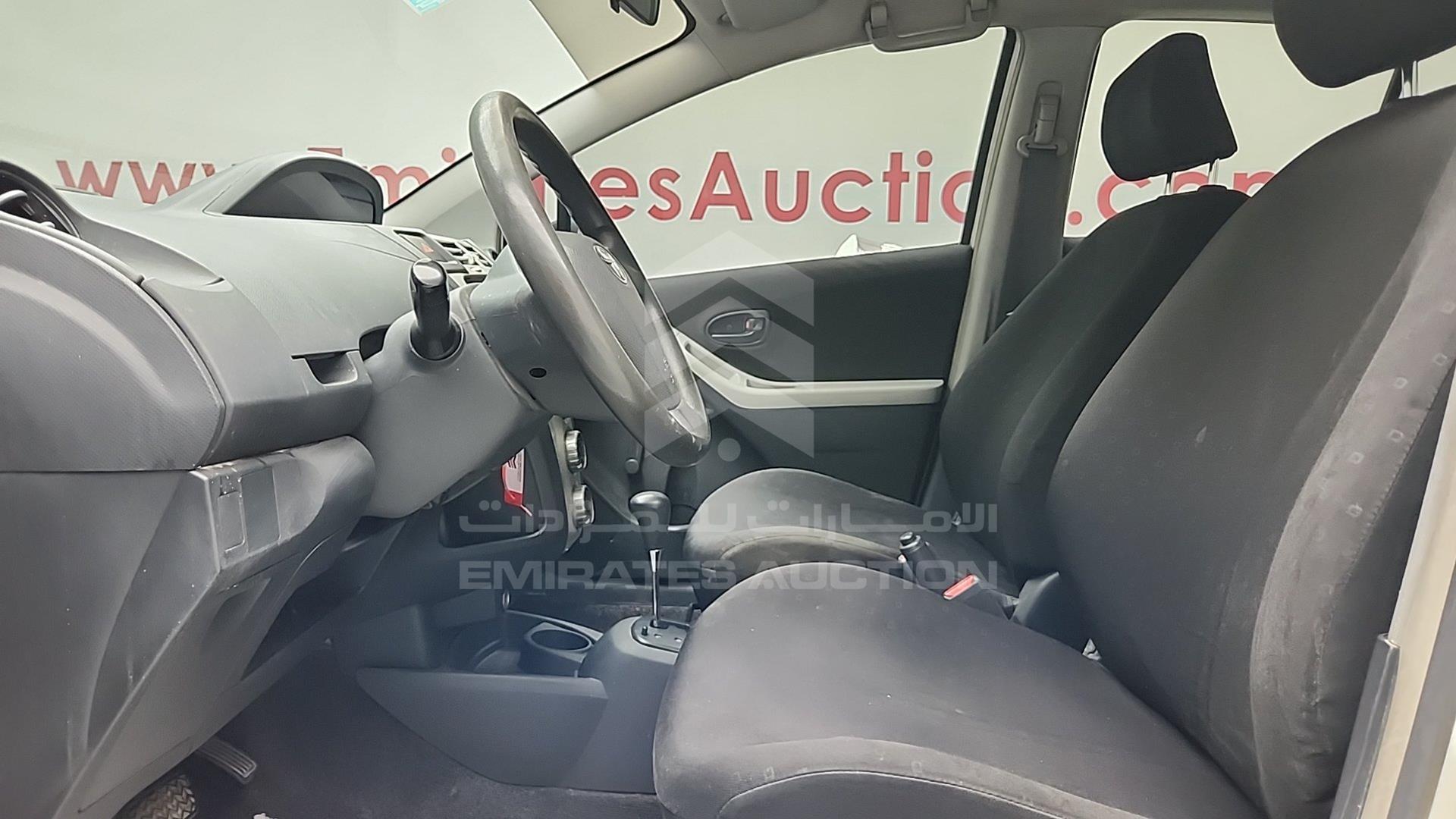 2008 TOYOTA YARIS VIN: JTDKW923185102750