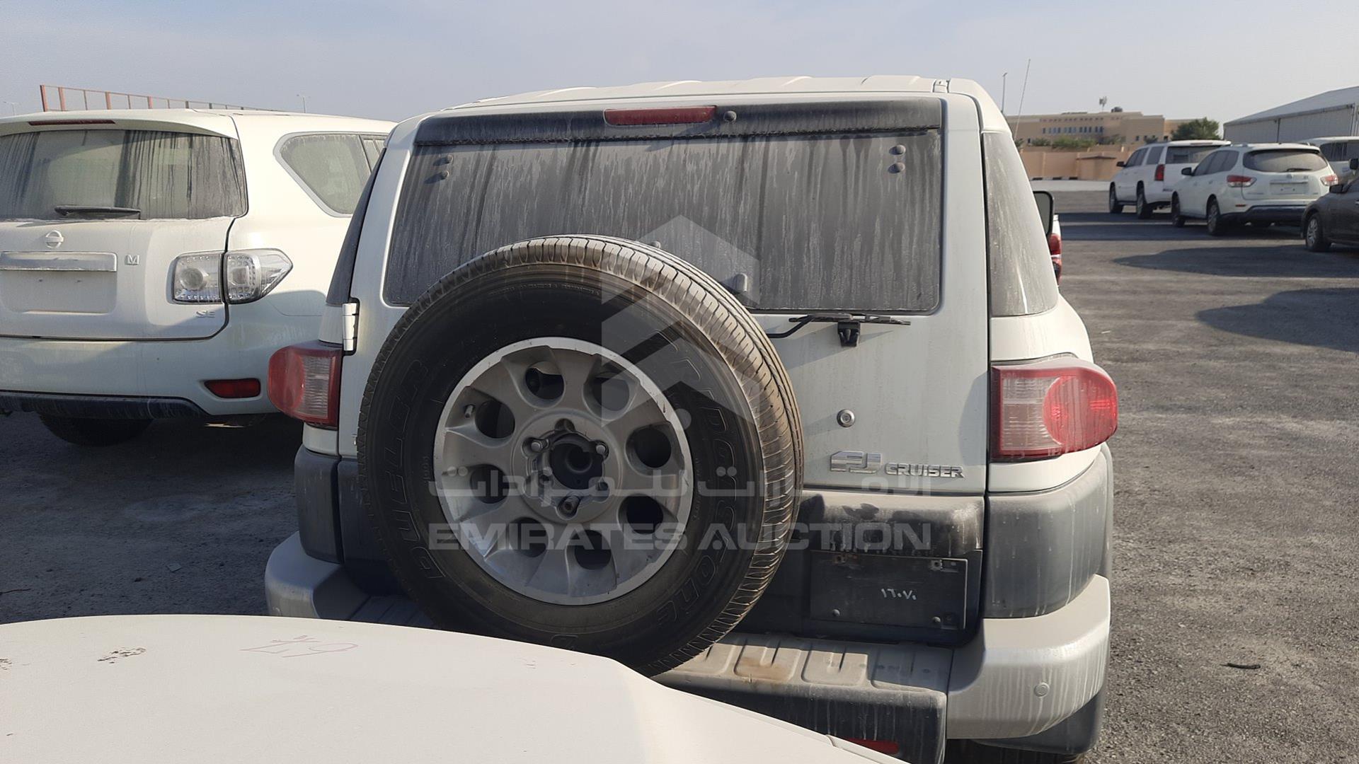 2013 TOYOTA FJ CRUISER VIN: JTEBU11F3DK171627