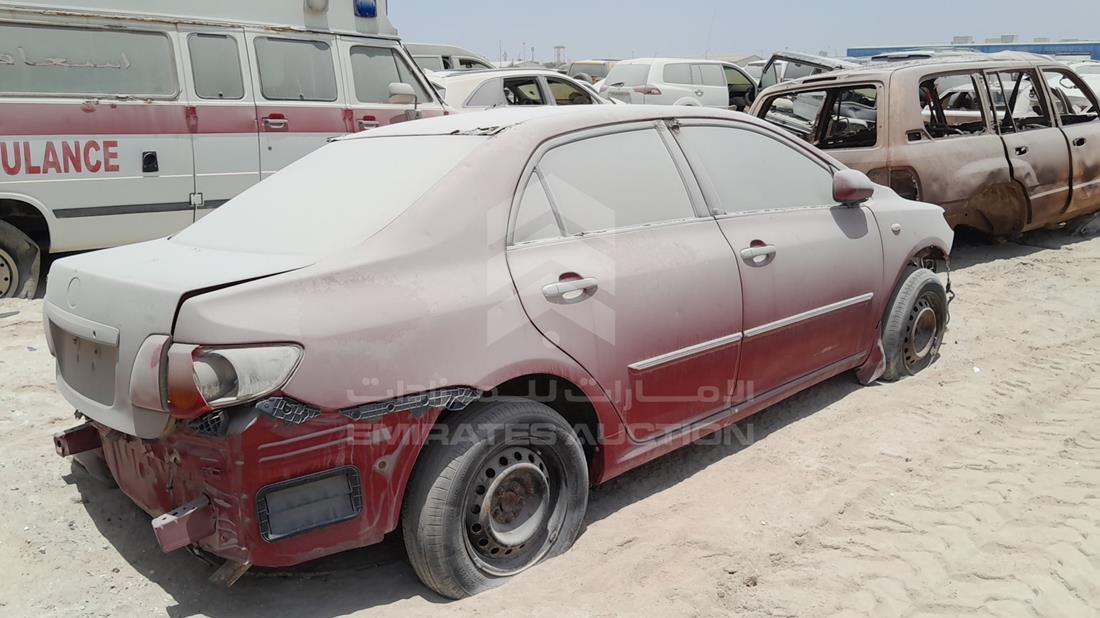 تويوتا كورولا 2010 — الزاوية الخلفية اليمنى — صورة 8