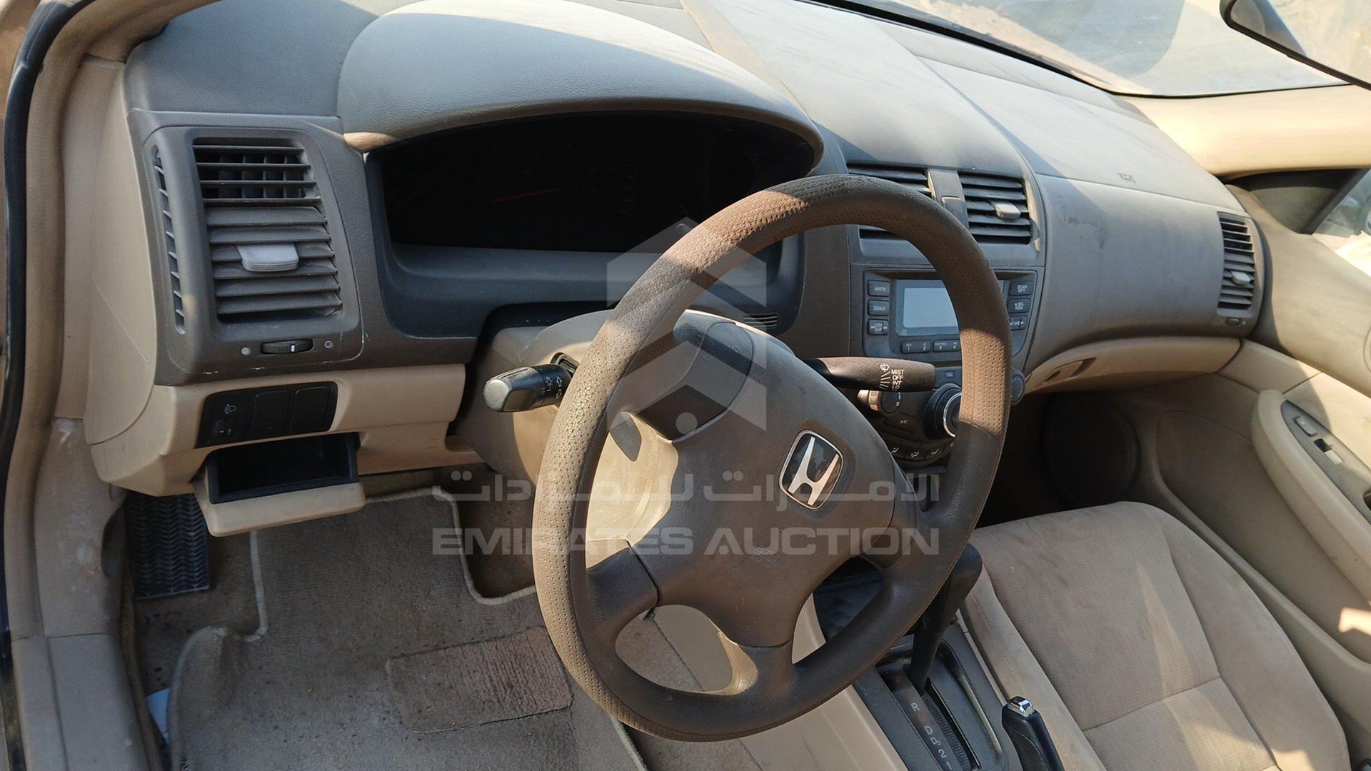 2005 HONDA ACCORD VIN: JHMCM56505C404812