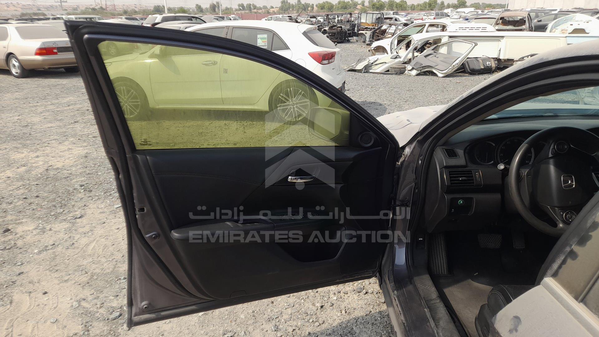 2015 HONDA ACCORD VIN: 1HGCR2F72FA168973