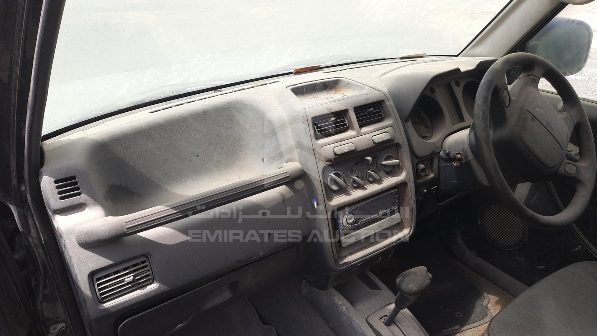 0 MITSUBISHI --- VIN: H56A5222093