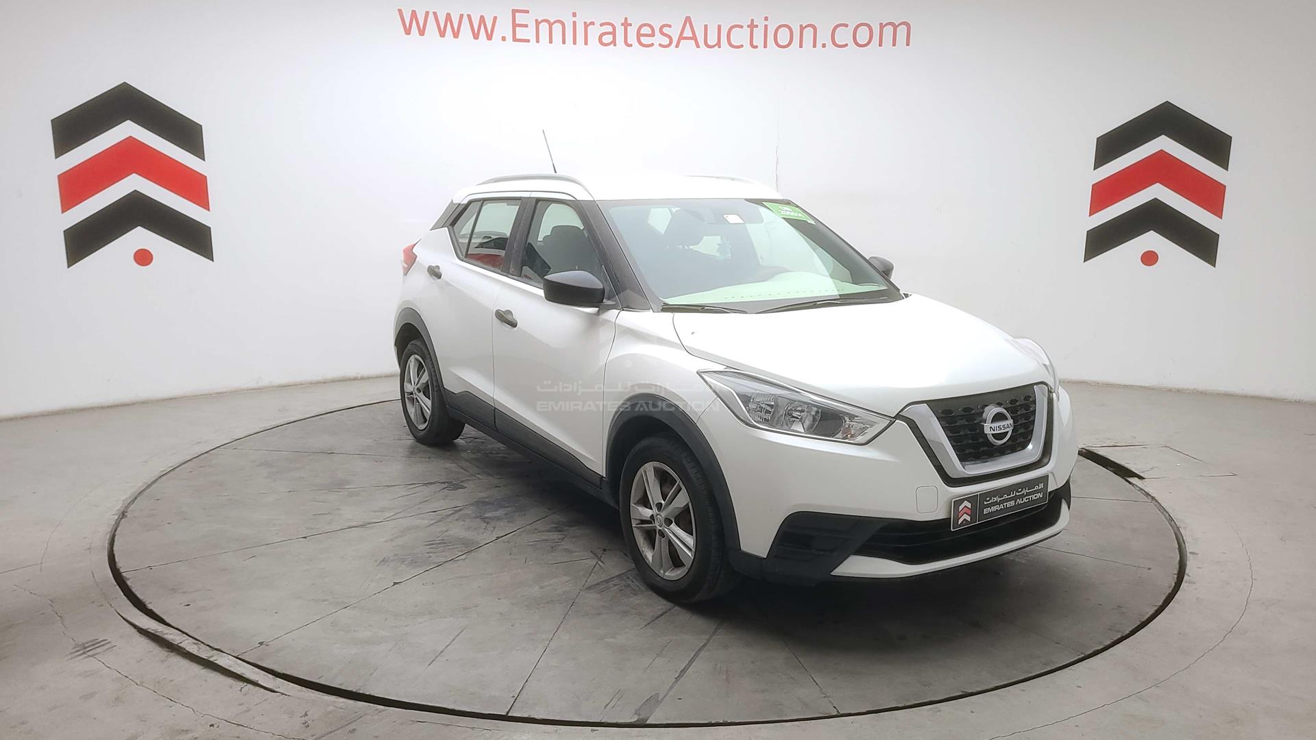 2018 NISSAN KICKS VIN: 3N1CP5C99JL467361