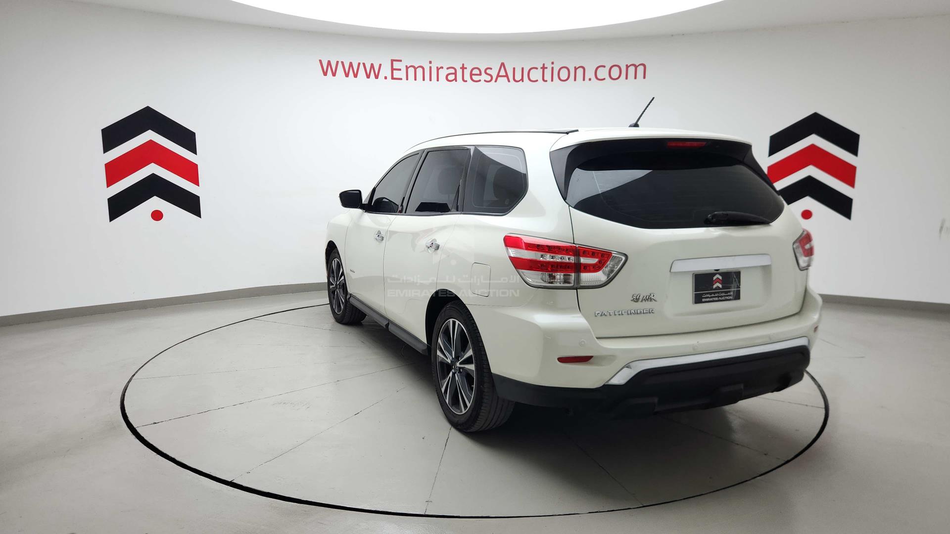 2019 NISSAN PATHFINDER VIN: 5N1CR2M84KC578937