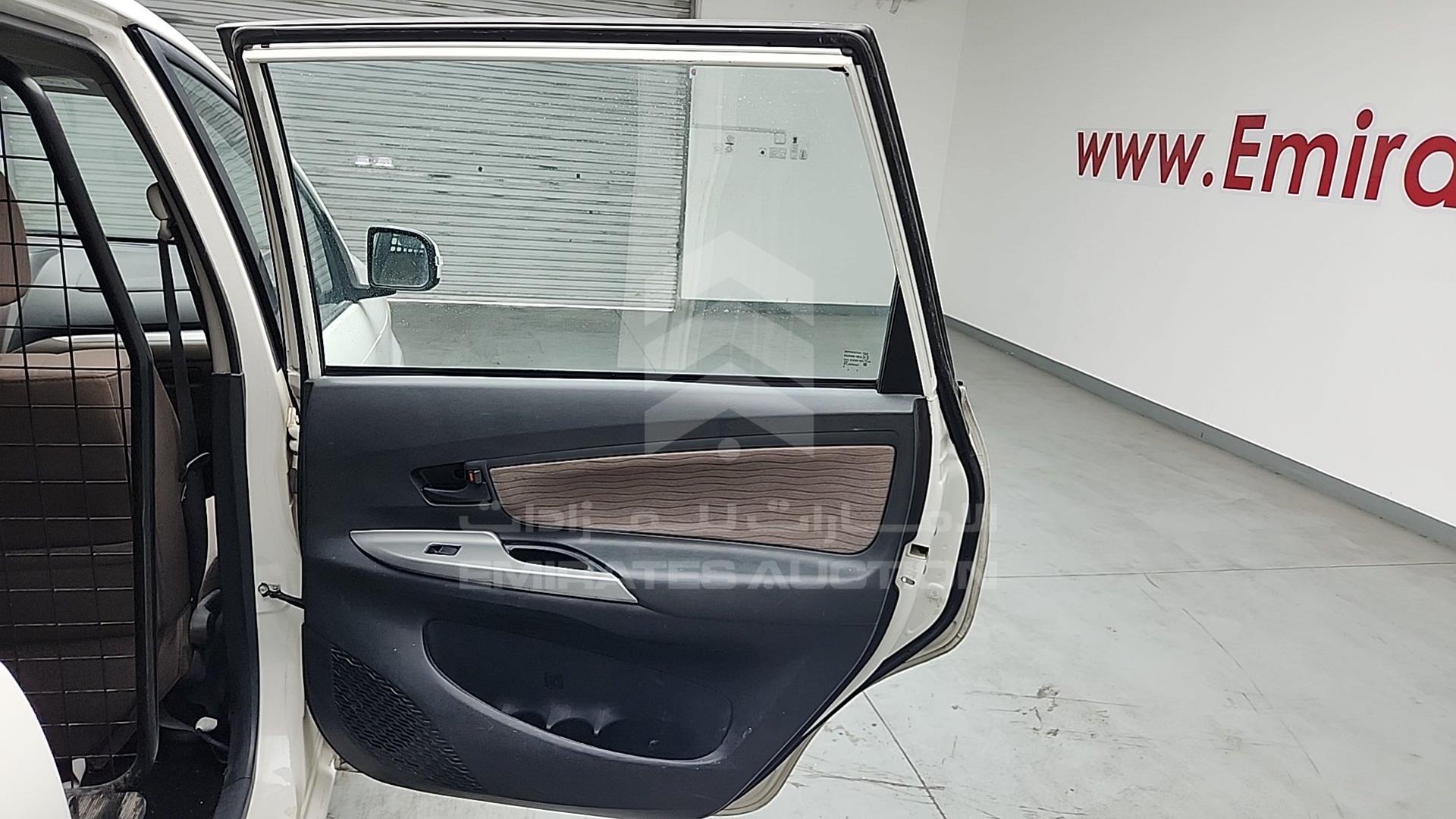 2018 TOYOTA AVANZA VIN: MHKMF5CF1JK003174