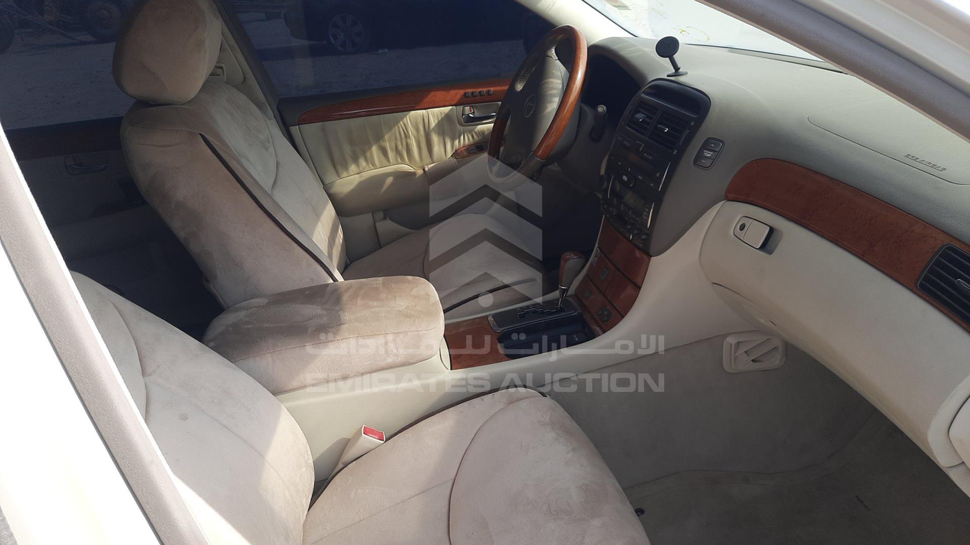 2001 LEXUS LS 430 VIN: JTHBN30F910048922