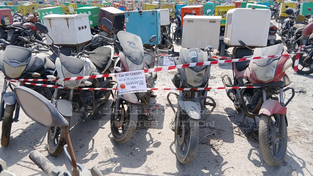 5 Motorbikes — Full Front View — Photo 1