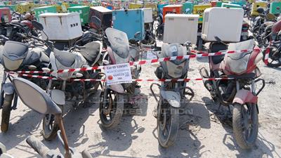 5 Motorbikes - #664559