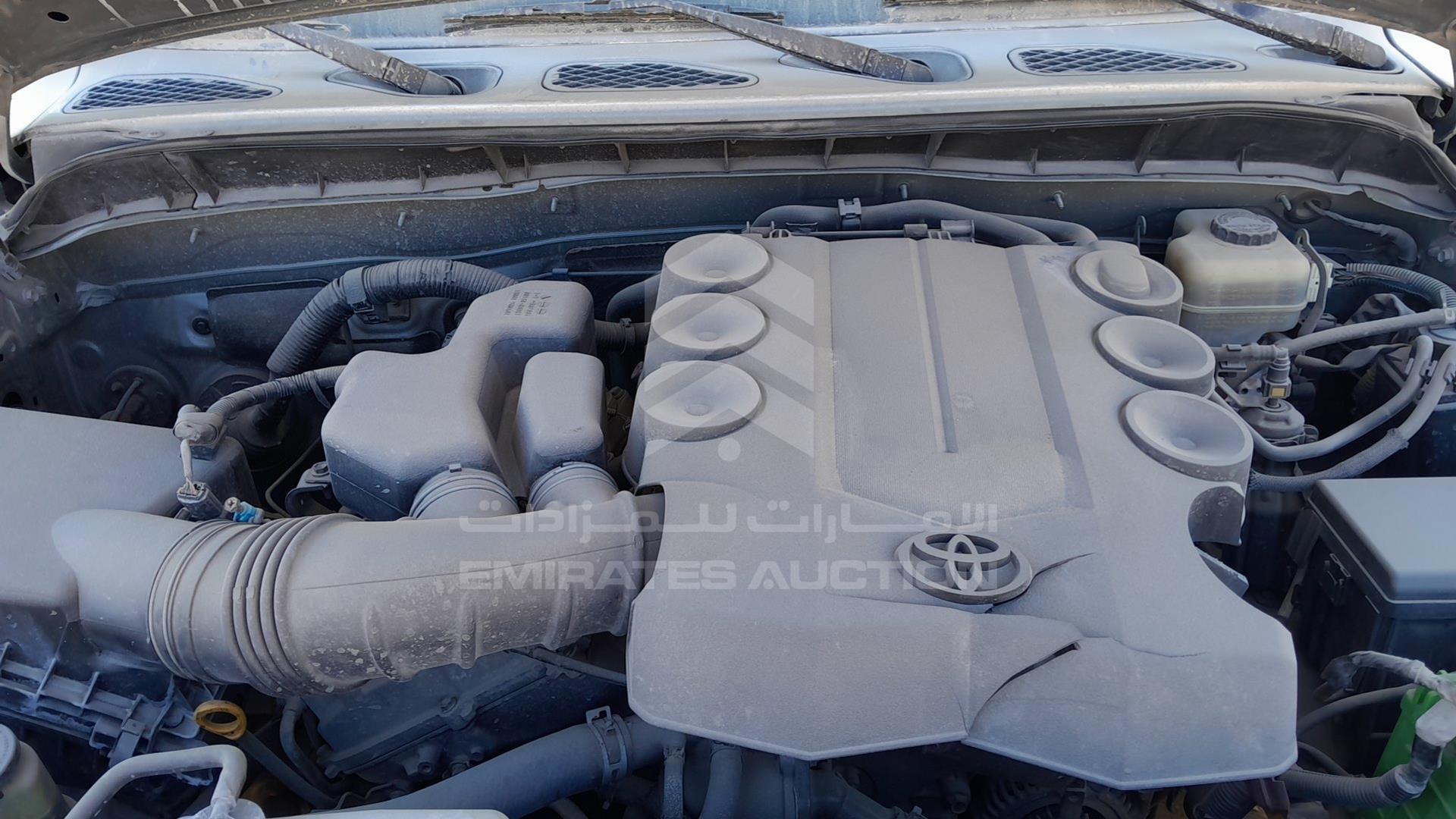 2011 TOYOTA FJ CRUISER VIN: JTEBU11F9BK101045