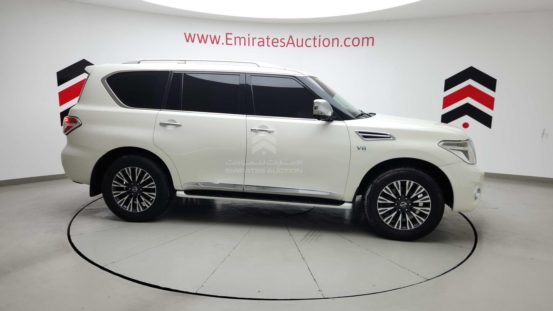 2015 NISSAN PATROL VIN: JN8AY2NY2F9113593