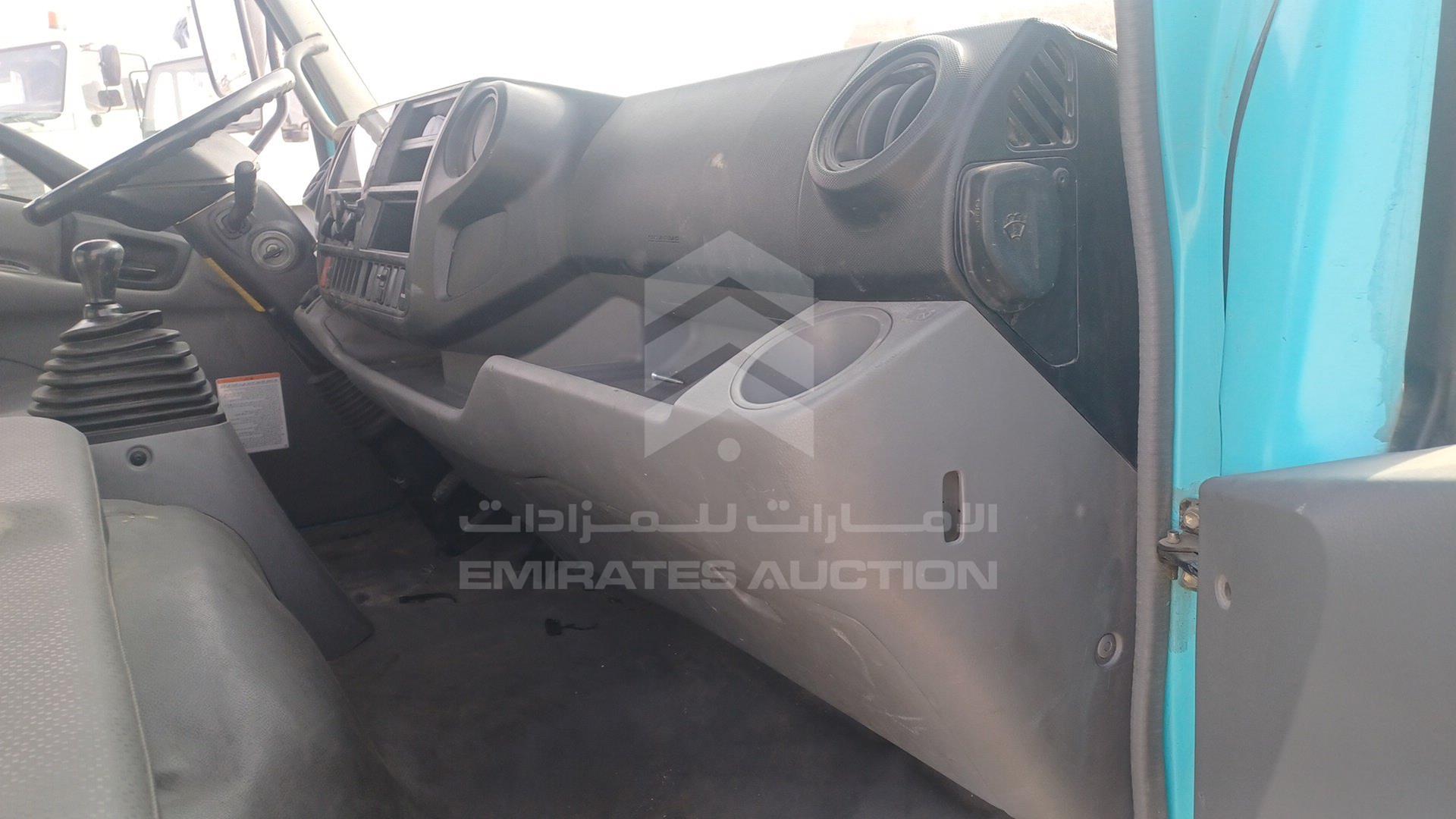 2021 HINO 300 VIN: JHHUCN1FXMK038058
