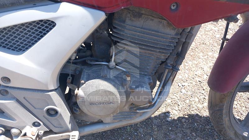 9C2MC35007R303572 Auction: EmiratesAuction Lot: 406857 9C2MC35007R303572 Honda Motorbike 2007 RED Photo 16