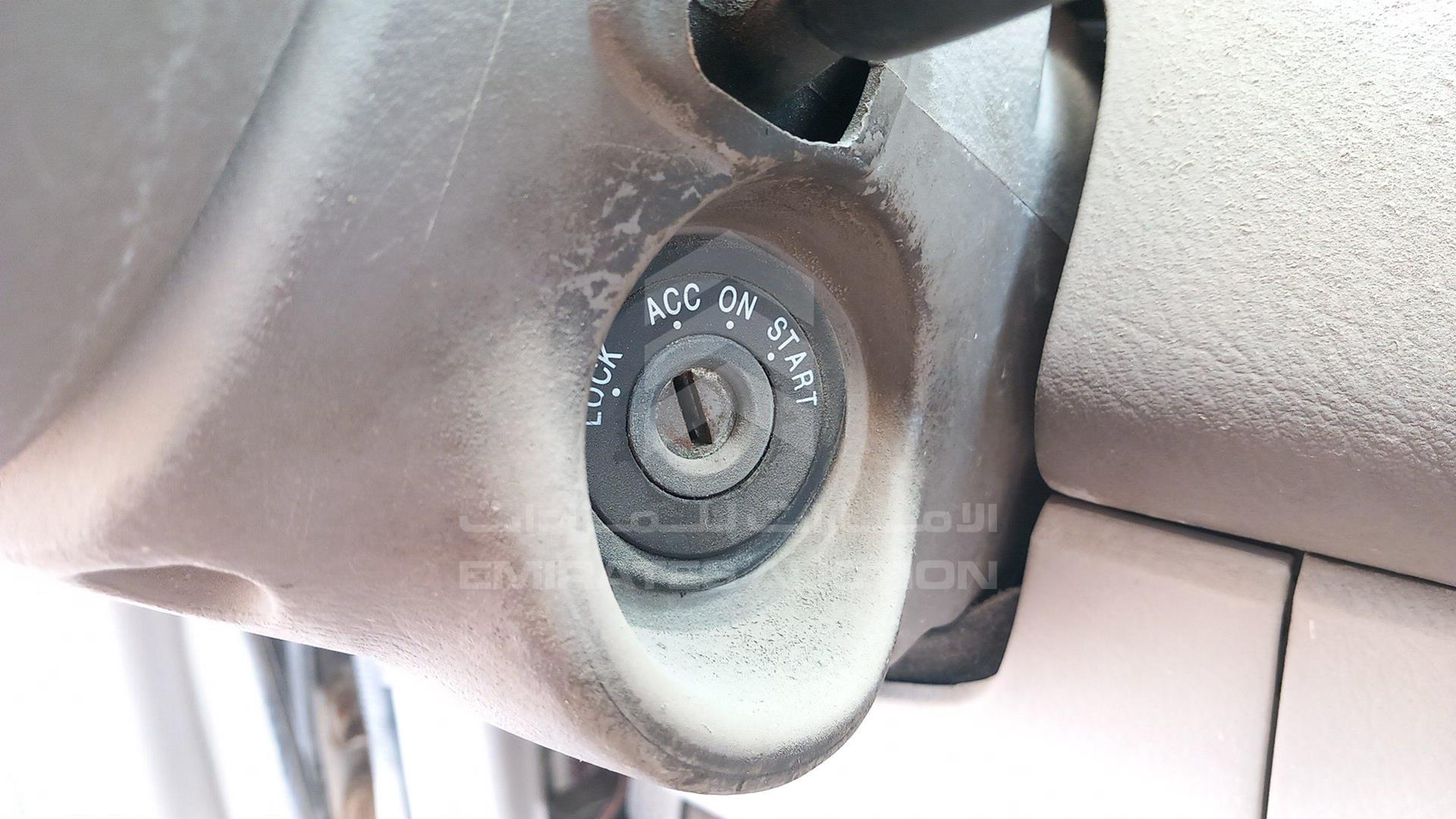 2005 KIA CARNIVAL VIN: KNAUP752456711573